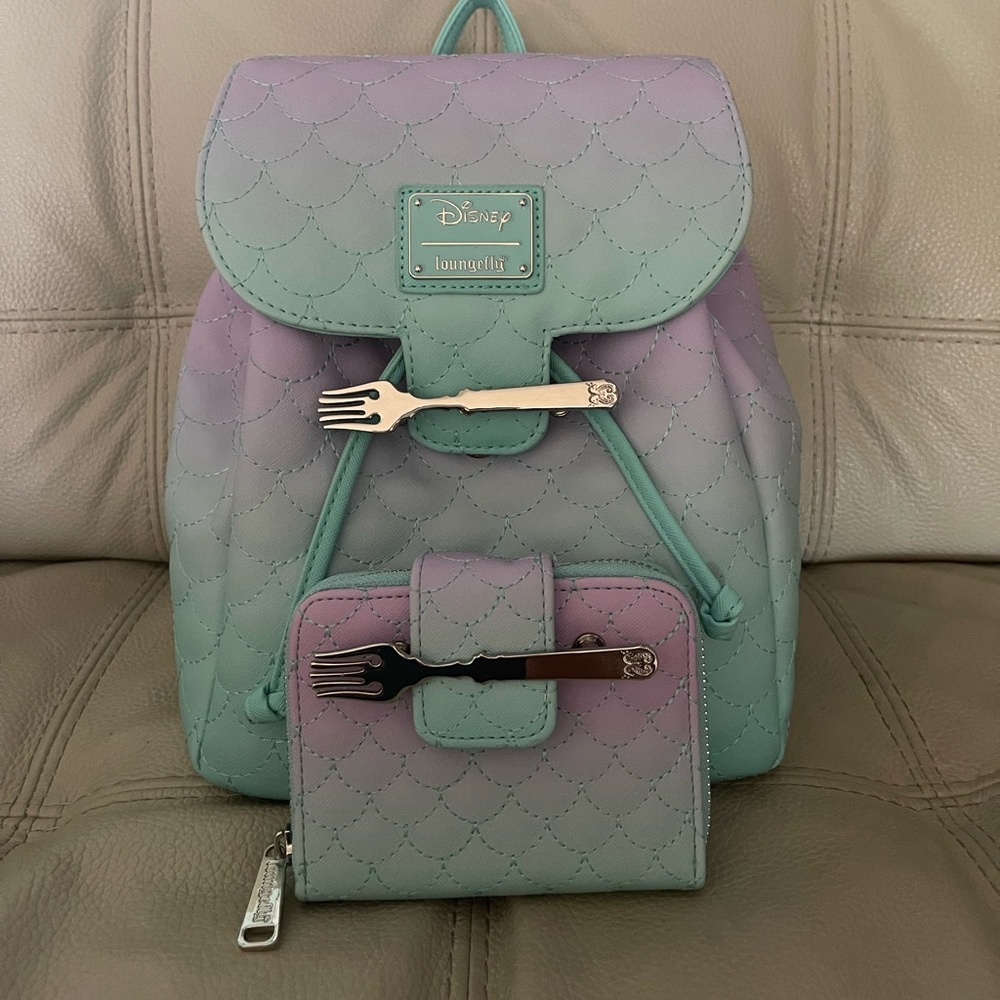 Disney loungefly little mermaid hombre dinglehopper backpack and wallet set